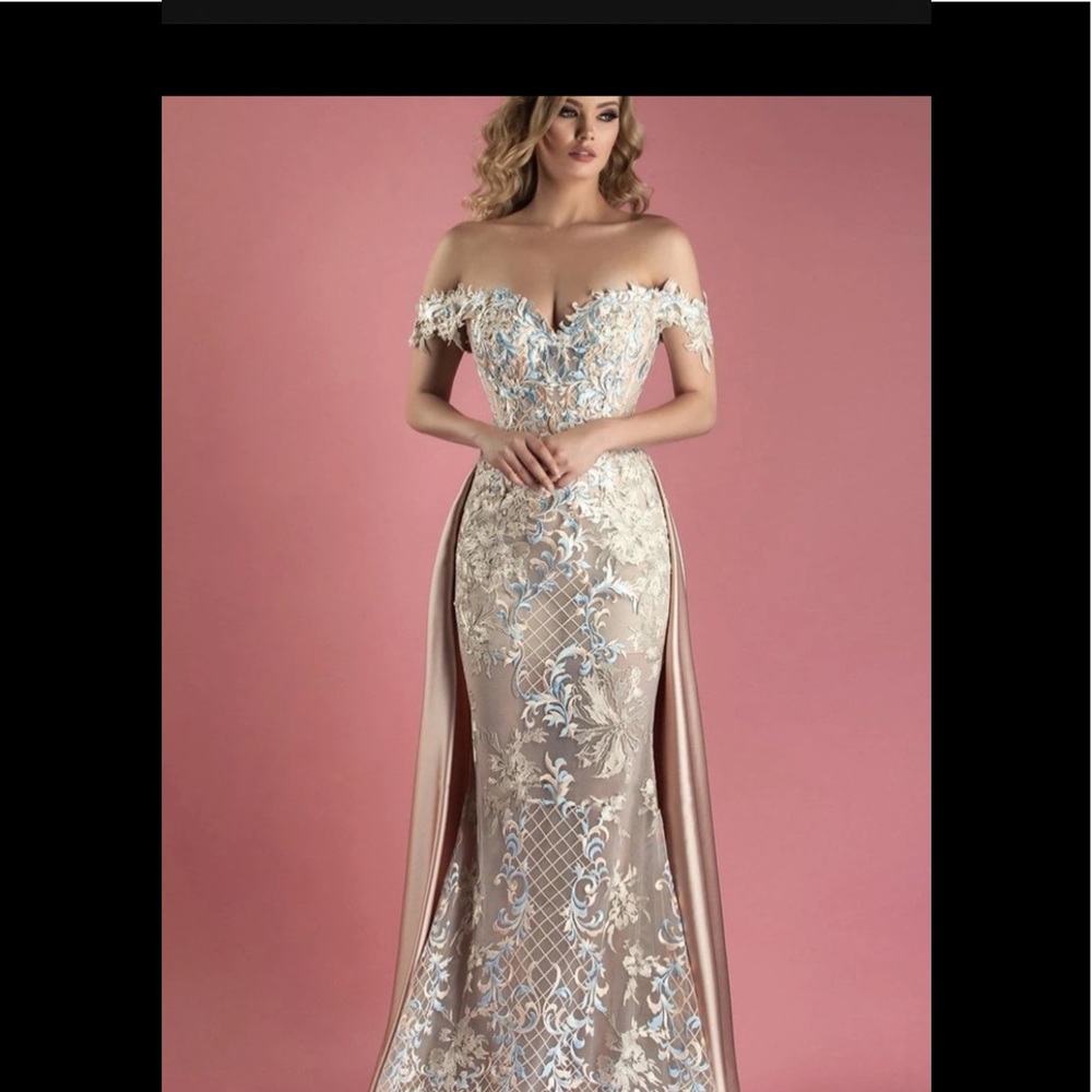 MNM Couture K3556